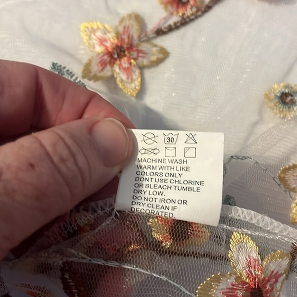 NWT-vivid-3X-embroidered flowers & ladybugs,mesh, kimono cardigan/swim cover-up. - Picture 8 of 14